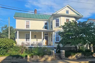 20 Blue Ridge Ave, Front Royal, VA 22630 - Photo 2