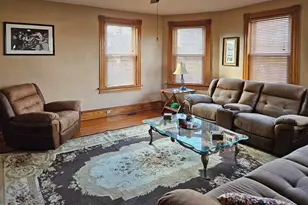 20 Blue Ridge Ave, Front Royal, VA 22630 - Photo 12