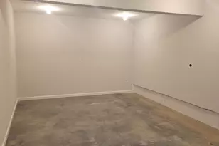 328 W 11th St, Front Royal, VA 22630 - Photo 28