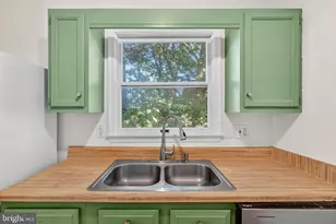 5 Crestview Dr, Front Royal, VA 22630 - Photo 10