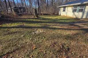 3717 Freezeland Rd, Linden, VA 22642 - Photo 4