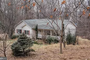 1195 Shangri-La Rd, Bentonville, VA 22610 - Photo 2