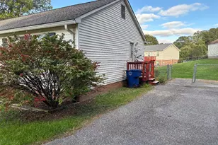 36 Ashlawn Ct, Front Royal, VA 22630 - Photo 4