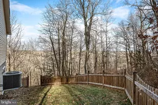 218 Walker Farm Dr, Front Royal, VA 22630 - Photo 34