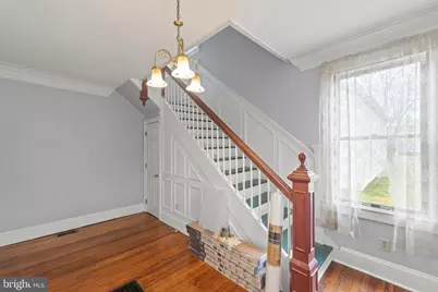 209 E Stonewall Drive, Front Royal, VA 22630 - Photo 4