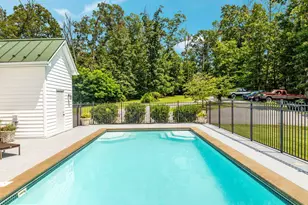 400 Deer Run Cir, Front Royal, VA 22630 - Photo 44