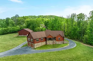 1996 Buck Mountain Rd, Bentonville, VA 22610 - Photo 4