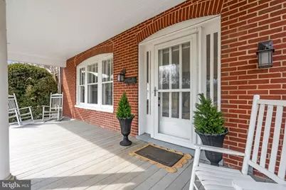 129 Luray Avenue, Front Royal, VA 22630 - Photo 2