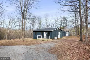 244 Hickory Rd, Front Royal, VA 22630 - Photo 4