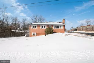 202 Poe Dr, Front Royal, VA 22630 - Photo 4