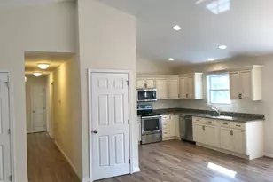 257 High Top Rd, Linden, VA 22642 - Photo 6