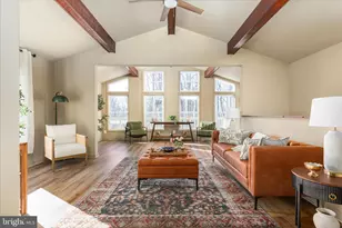 215 Buck Rd, Linden, VA 22642 - Photo 4