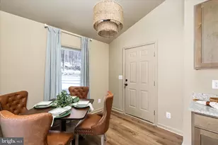 215 Buck Rd, Linden, VA 22642 - Photo 16