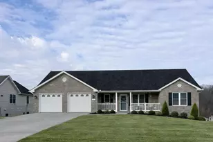 1123 Ewell St, Front Royal, VA 22630 - Photo 2