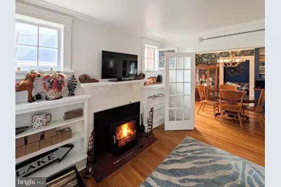 8 W 11th Street, Front Royal, VA 22630 - Photo 2