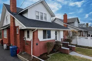 8 W 11th St, Front Royal, VA 22630 - Photo 2