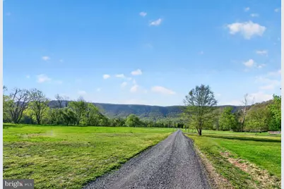 902 Misty Meadow Lane, Bentonville, VA 22610 - Photo 16