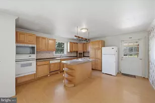 42 Dogwood Ln, Bentonville, VA 22610 - Photo 18