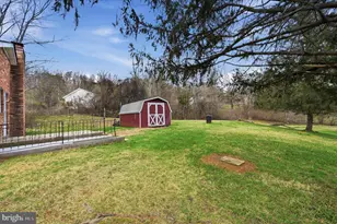 42 Dogwood Ln, Bentonville, VA 22610 - Photo 56