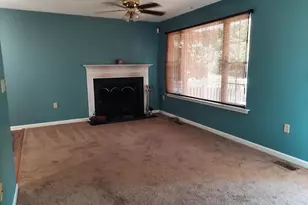 536 Tulip Poplar Dr, Linden, VA 22642 - Photo 2