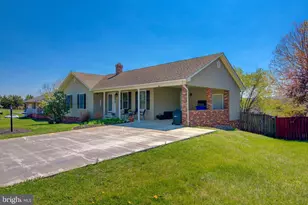 281 Creekside Way, Front Royal, VA 22630 - Photo 2