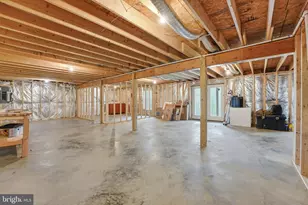 1104 High Top Rd, Linden, VA 22642 - Photo 38