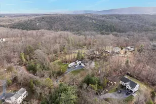 27 Cheyenne Ln, Front Royal, VA 22630 - Photo 22