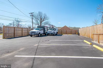303 W 10th Street, Front Royal, VA 22630 - Photo 2