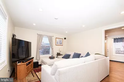 303 W 10th Street, Front Royal, VA 22630 - Photo 2