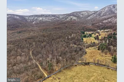 107 Top Of Loop Lane, Bentonville, VA 22610 - Photo 18