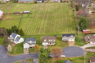 107 Highfield Ln, Front Royal, VA 22630 - Photo 36