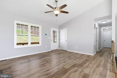 210 Gayles, Front Royal, VA 22630 - Photo 8