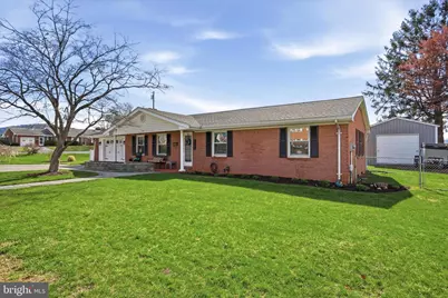 713 Campbell Circle, Front Royal, VA 22630 - Photo 2