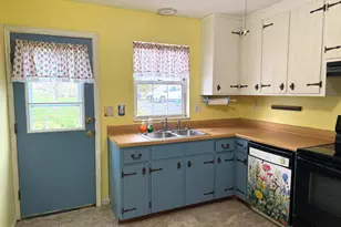 341 W 9th St, Front Royal, VA 22630 - Photo 10