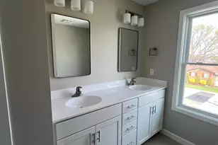350 W 11th St, Front Royal, VA 22630 - Photo 14