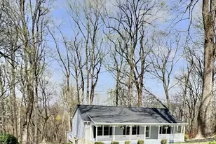 49 Pocahontas Rd, Front Royal, VA 22630 - Photo 1