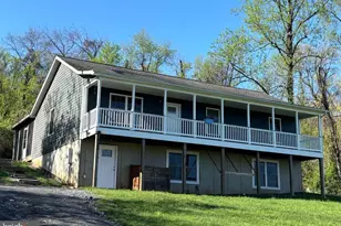 1033 Mountain Heights Rd, Front Royal, VA 22630 - Photo 1