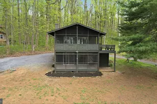 52 Hickory Nut Rd, Linden, VA 22642 - Photo 2