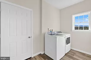 100 Holiday Ct, Bentonville, VA 22610 - Photo 18