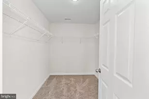 100 Holiday Ct, Bentonville, VA 22610 - Photo 30