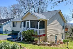 13 Crestview Dr, Front Royal, VA 22630 - Photo 18
