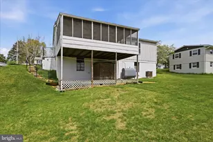 814 W 15th St, Front Royal, VA 22630 - Photo 34