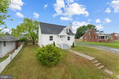 227 Manassas Avenue, Front Royal, VA 22630 - Photo 1