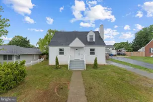 227 Manassas Ave, Front Royal, VA 22630 - Photo 2