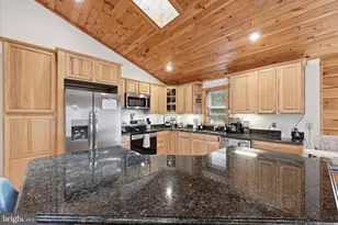 938 Fetchett Rd, Bentonville, VA 22610 - Photo 20