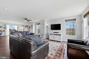 60 Niblick Square, Front Royal, VA 22630 - Photo 8