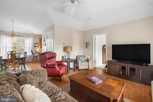 1076 Stuart Dr, Front Royal, VA 22630 - Photo 8