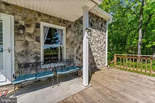 102 Hall Rd, Front Royal, VA 22630 - Photo 6