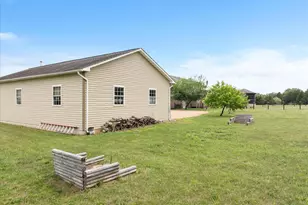 312 Southern Dr, Strasburg, VA 22657 - Photo 56