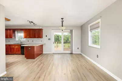 312 Southern Drive, Strasburg, VA 22657 - Photo 8